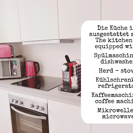 Aviator Am Airport Berlin Flughafen Ber Fahrstuhl Kueche דירה