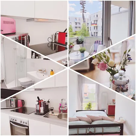 Aviator Am Airport Berlin Flughafen Ber Fahrstuhl Kueche שונפלד